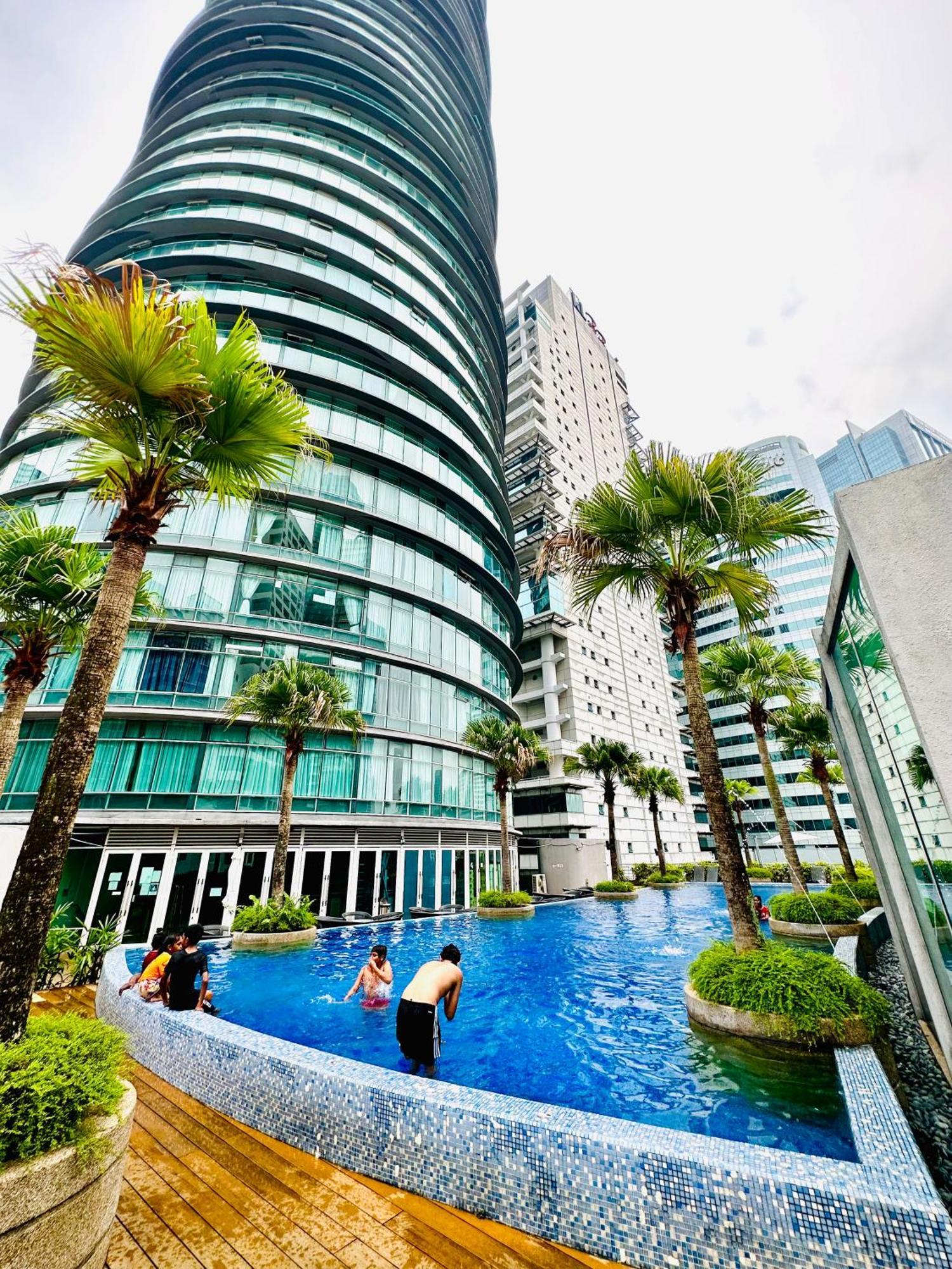 Vortex Suites Sky View Klcc クアラルンプール エクステリア 写真